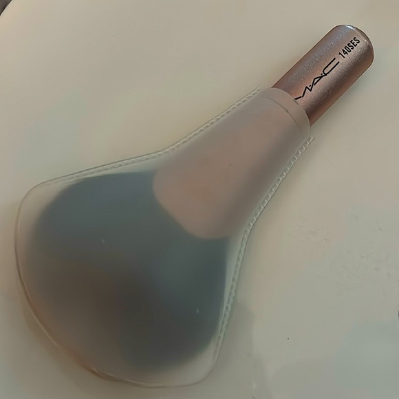 Mac 140SES LIMITED EDITION & UNAVAILABLE Fan Brush New in Sealed Packaging NWT - Picture 6 of 12